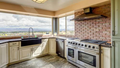 Family-Friendly Utah Home Deck, Mountain Views! - Foto 2