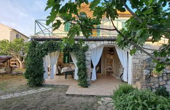 Stone House with garden Laganini - Photo 7