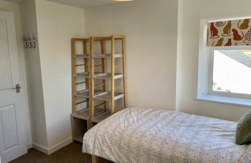 Taylor Way - Superb Apartment with Living Room and Private Gated Parking - Foto 15