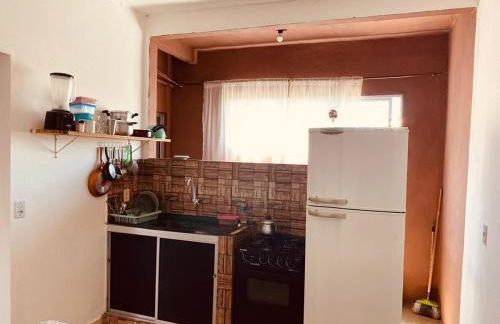 Casa e Ktinetes na praia de Japaratinga - Foto 13