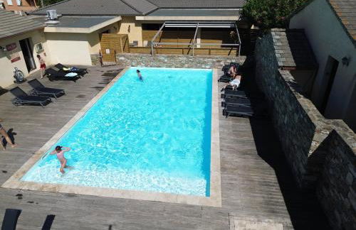 Soleil, Piscine, Parking et Bienvenue à Sisco - Foto 16