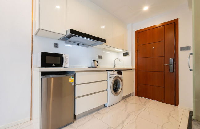 One Park Hotel & Residence - Photo 45