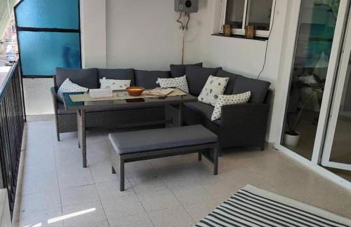Seaview escape - spacious 3 bed beach apartment & terrace - Foto 7