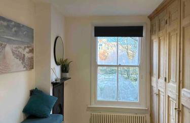 Norwich city centre, Norfolk, free car parking. - Foto 3