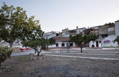 Charming Villa in Mondrón with Private Pool - Foto 40