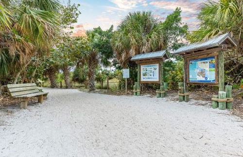 Heat of Siesta Village Walk to Beach w heated Pool - Foto 39