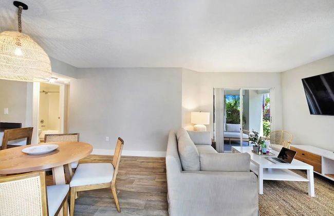 Dharma Home Suites Dania Beach at Sheridan Ocean Club - Photo 22