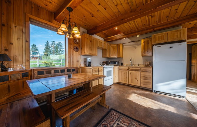 The Cabin on the Ranch - Photo 12