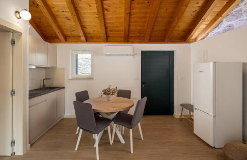 Cozy Home In Primosten With Wifi - Foto 5