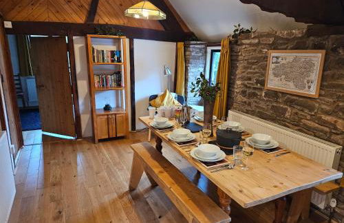 The Hayloft at Cwmffrwd Farm - Photo 13