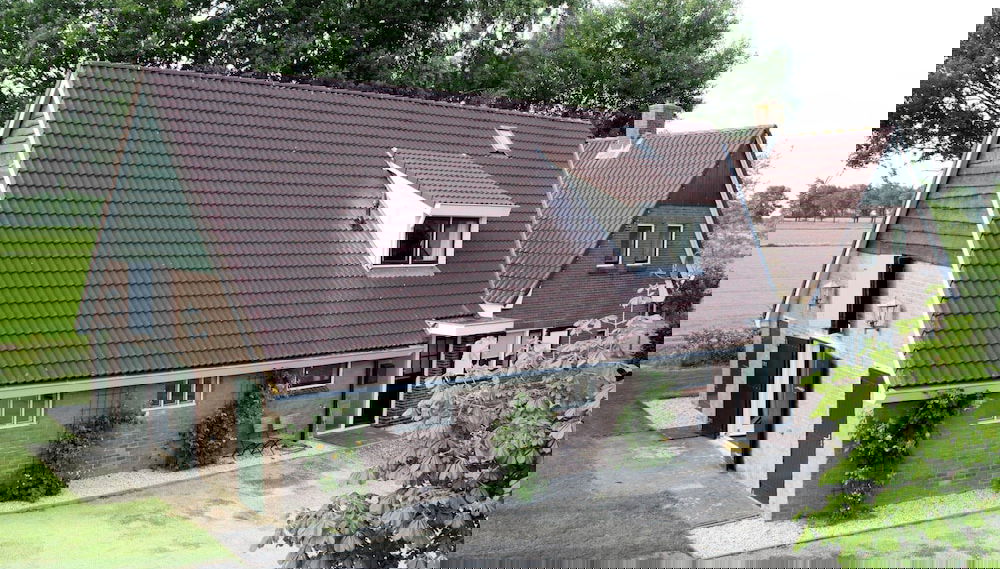 Detached Atmospheric Farmhouse with Large Garden & Privacy near Dalfsen - Foto 1, Imagem principal