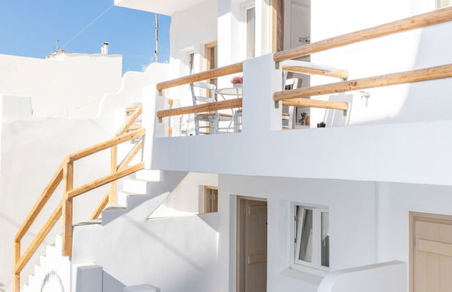 Depis Luxury Suites - Photo 62