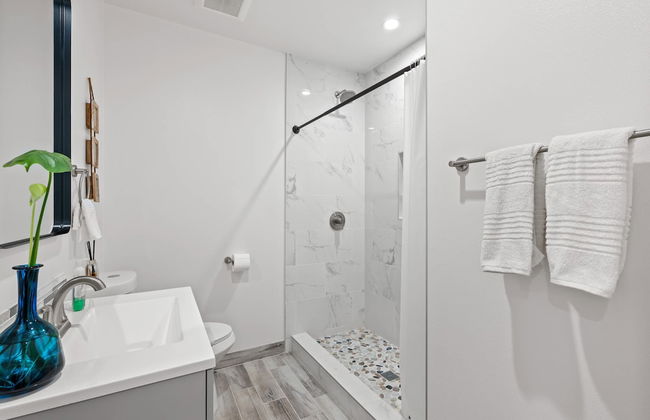 Cozy Stylish Home Spacious Fully Equipped Stay - Foto 7