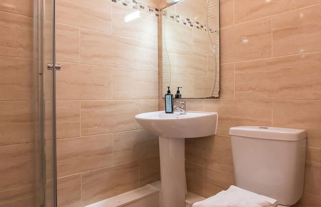 Saint Patrick's District Apartments - Photo 32