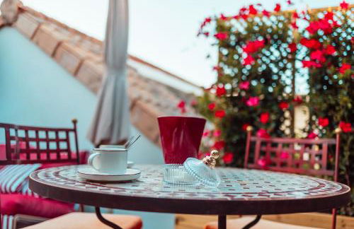 Terrasse - 2min gare - Local velos motos - clim - Foto 7