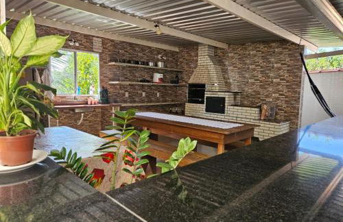 Casa de temporada em Lindoia - PISCINA, FOGÃO A LENHA, CHURRASQUEIRA - Conforto e privacidade - Foto 2