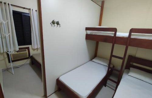 1 dormitório piscina salões de jogos em ótima localização - Foto 15