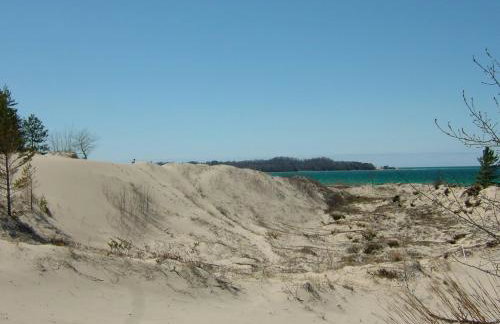 ☆Cherry Farmhouse☆60 Acres☆Central Air☆Fireplace - Foto 26