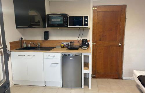 Petite maison, quartier calme. - Foto 4