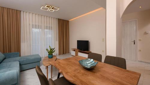 Ninemia House - Photo 2