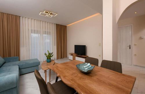 Ninemia House - Photo 2