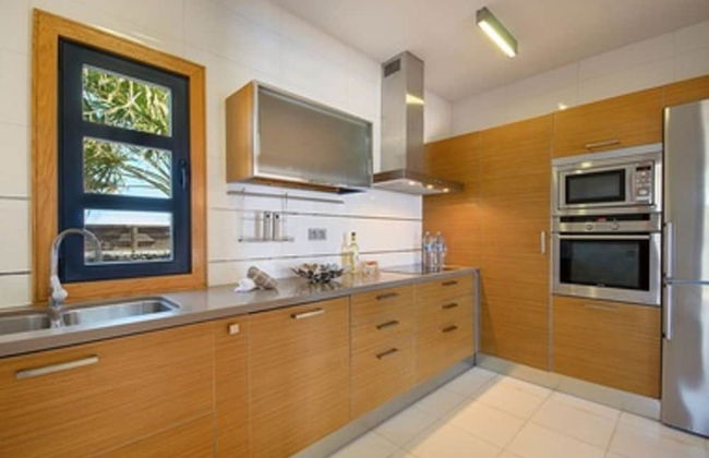 Beautiful 5-bed Villa in Playa Blanca - Photo 9