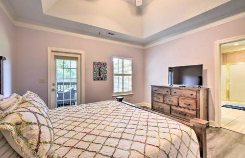 Sunny Clayton Condo on Kingwood Golf Course! - Foto 13