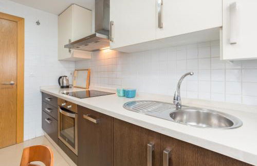 Keywise Perfect location next to María Zambrano STATION, central , beach ,pool and free Parking - Foto 10