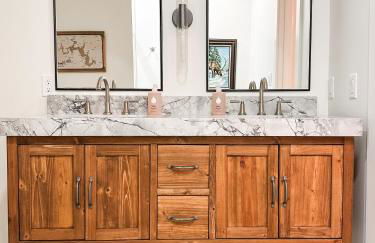 Lakeside Cabin - Serene Retreat with Lake Monroe Views and Wraparound Deck in Brown County - Foto 24