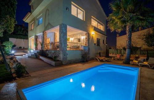 Villa Lux Gallery Familiar Piscina Privada Barbacoa Aire Acondicionado - Foto 53