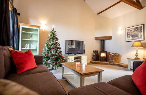 Tower Barn Cottage, Castle Carrock, a luxurious characterful cottage with hot tub and views - Foto 19