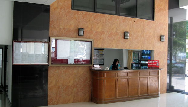 Yensabai Condotel - Foto 3, Recepción