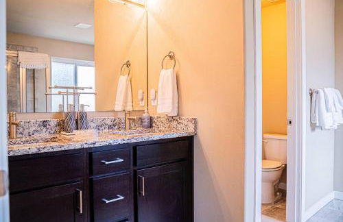 Kirkland Luxury Tranquil Retreat 7BR w Office - Foto 16