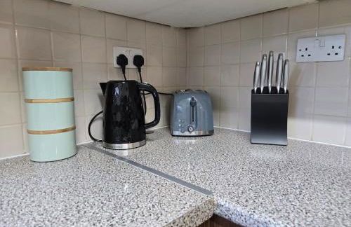 Spacious home 3 min from station - Photo 36