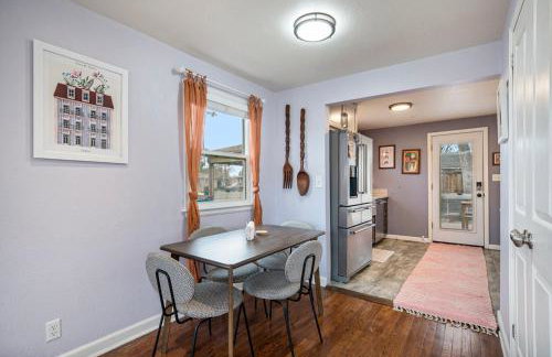 The Funky Flamingo - HOT TUB - BBQ - Fire Pit - Foto 11