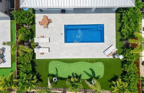 Peacock Palace Brand New Heated and Chilled Pool Golf Gym - Foto 68