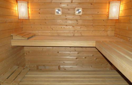 Gîte 1804 Montagnes du Jura avec Spa et Sauna classé 3 étoiles - Foto 27