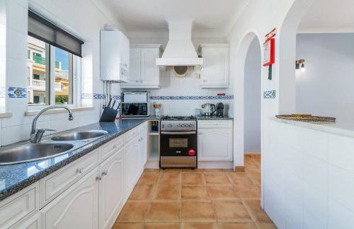 Casa Londamba Meia Praia Beach - Foto 48