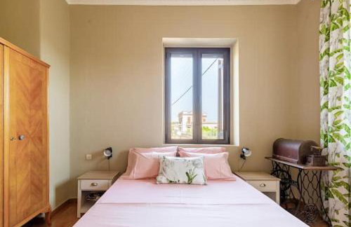 Mansion of 120 m2, with high ceilings and big yard - Foto 6