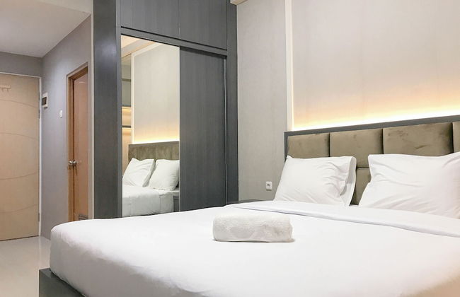 Minimalist And Cozy Studio Bale Hinggil Apartment - Foto 5