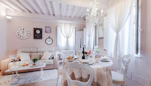 Casa Monique, A Smart Designed Sweet Air Conditioned Apartment Inside the Walls of Lucca - Foto 2, Other