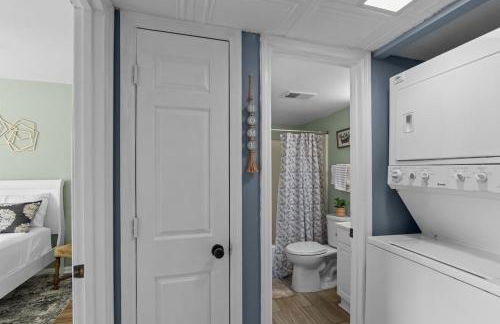 Modern 2BRM 2BATHRM Condo Near Everything in Augusta - Foto 29