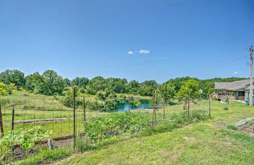 Kimberlys Hope Clark Apt on Farm with Pool Access - Foto 25