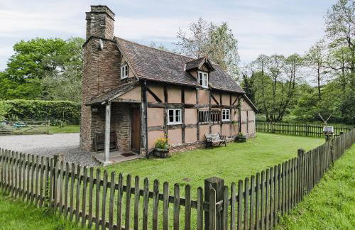 Hollywall Croft - Photo 1