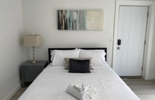 Full Building Huge Downtown Retreat Walkable to Everything - Foto 20