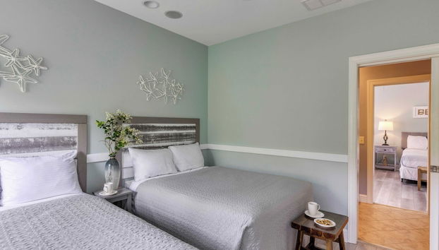 Crabline Getaway by Avantstay Private Pool + Hot Tub Easy Beach Access - Foto 5, Habitación