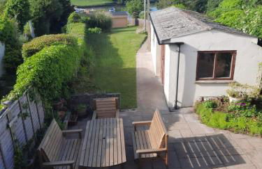 Croak Cottage, Frogmore - Foto 8