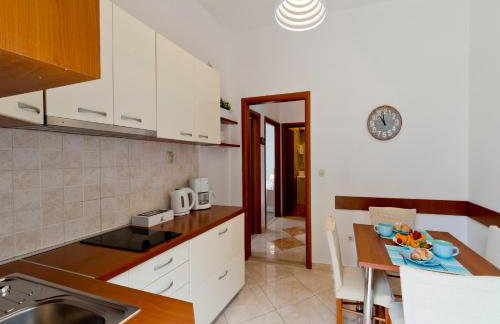 Apartment Michelle - Foto 16