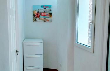 Valencian Dreams of the Proletariat - Photo 30