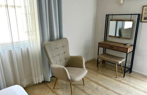 Loriet Hotel - Photo 60